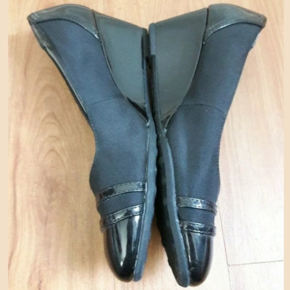 Life Stride Juliana Flex Soles Black Slip On Wedge - Picture 5 of 8